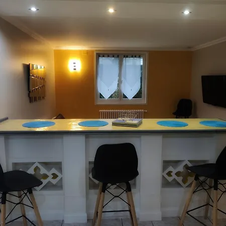 Location Dans Les Landes Et Le Pays Basque דירה לבן